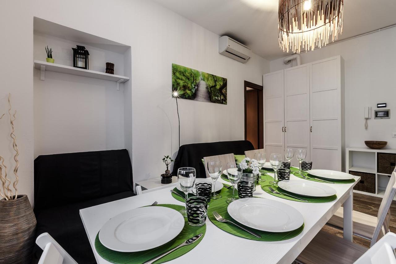 Stayeasy Fara12 - Central Station & Downtown Walking Distance Milán Exteriér fotografie